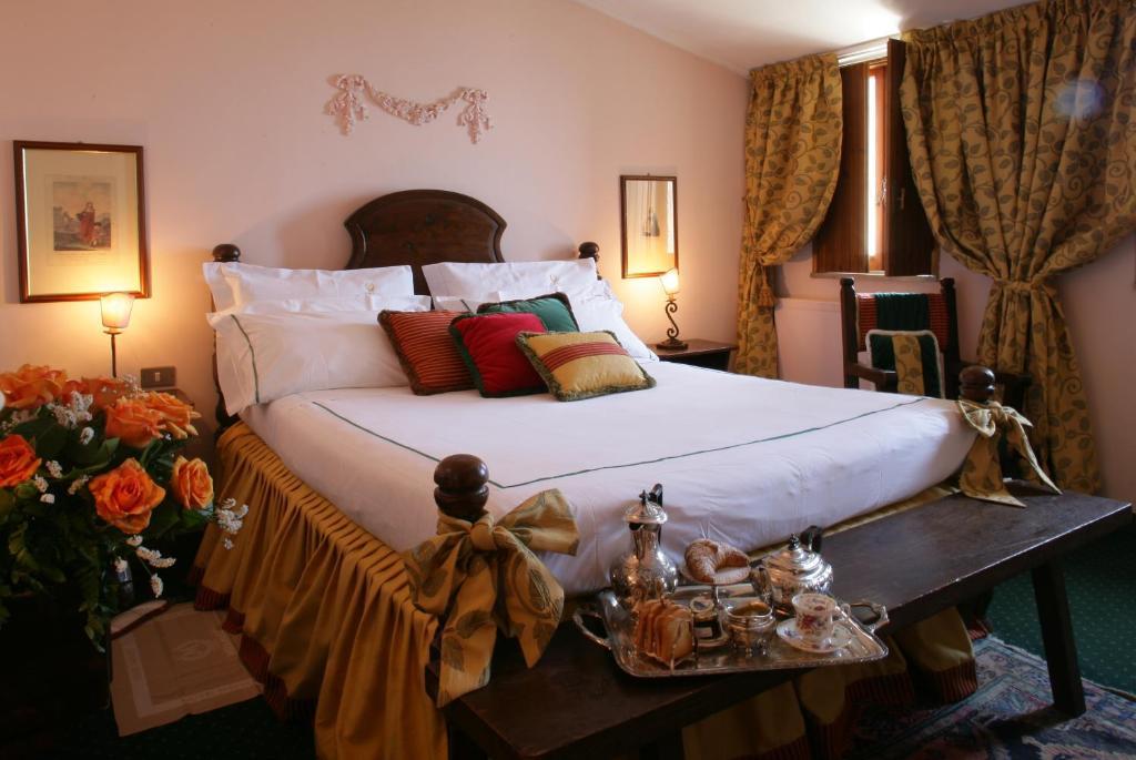 Hotel Castello Miramare Formia Room photo