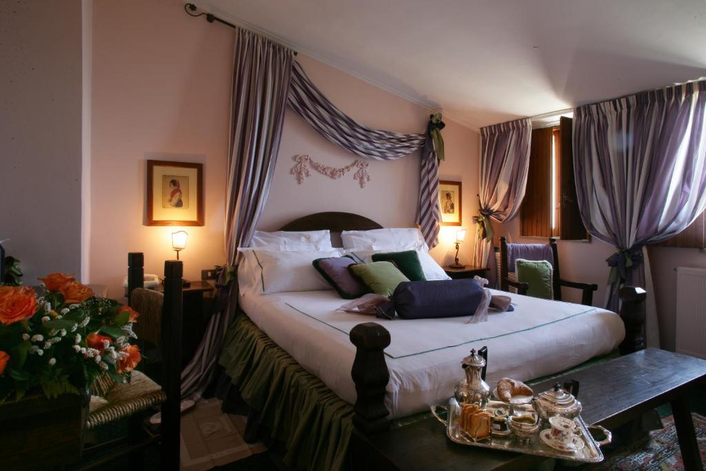 Hotel Castello Miramare Formia Room photo